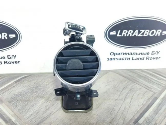 Дефлектор воздушный левый Discovery 4