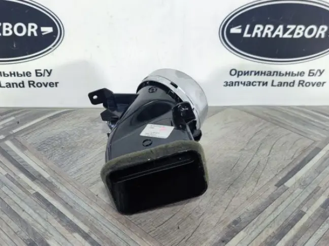 Дефлектор воздушный правый Discovery 4