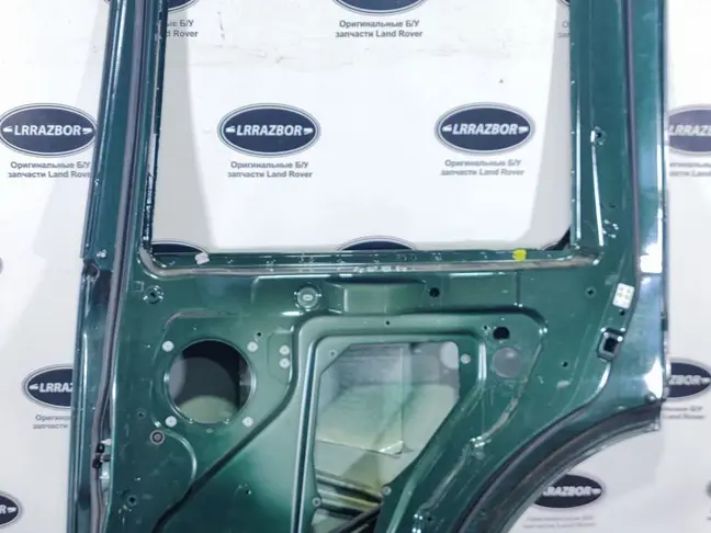Дверь задняя правая DISCOVERY 3/4 L319  2005-2009