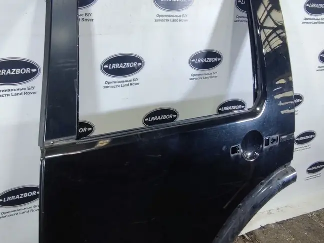 Дверь задняя левая DISCOVERY 3/4 L319  2005 - 2014