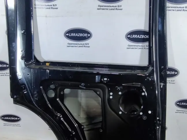 Дверь задняя левая DISCOVERY 3/4 L319  2005 - 2014