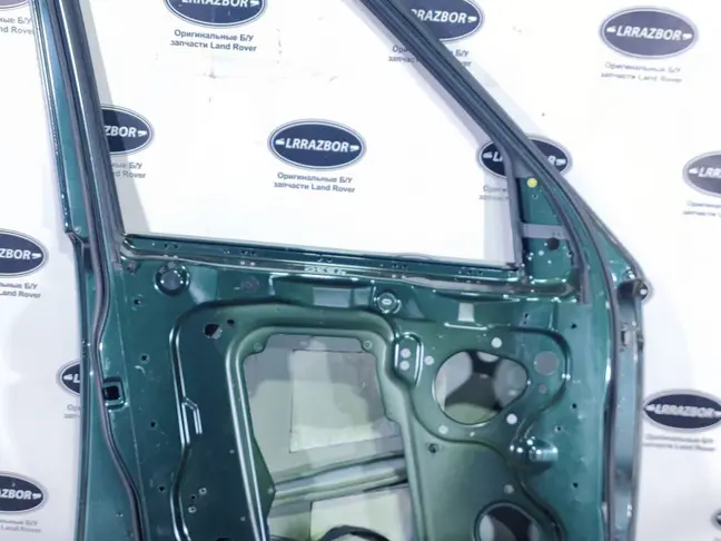 Дверь передняя левая DISCOVERY 3/4 L319 05-14