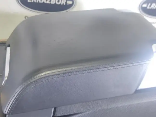 Консоль холодильник Range Rover Sport L320