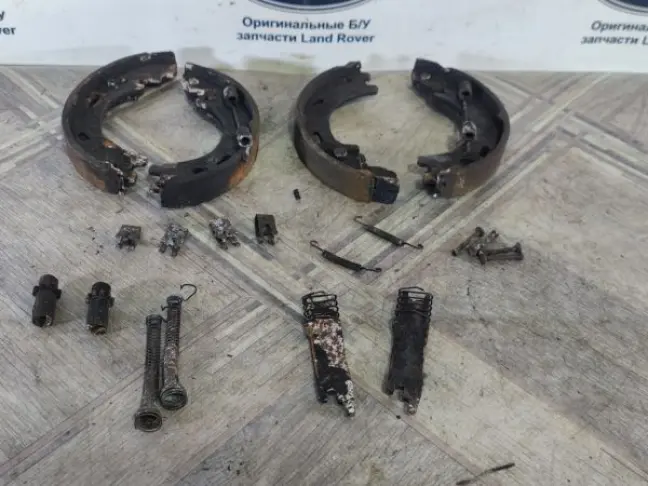 Механизм ручного тормоза Land Rover Sport L320