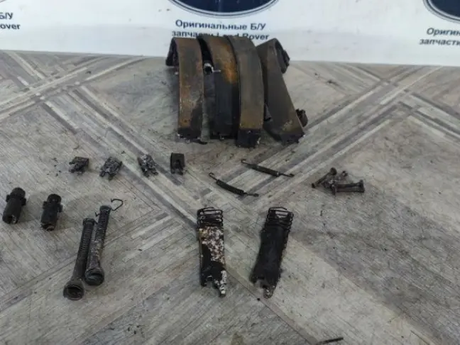 Механизм ручного тормоза Land Rover Sport L320