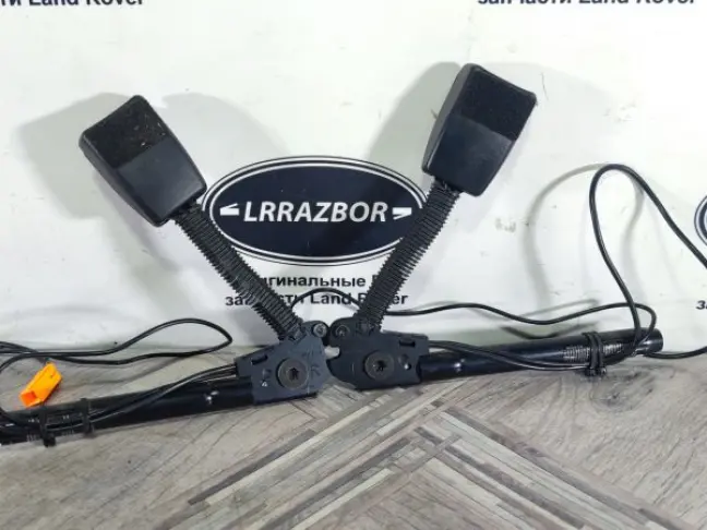 Преднатяжитель ремня безопасности DISCOVERY 3 L319