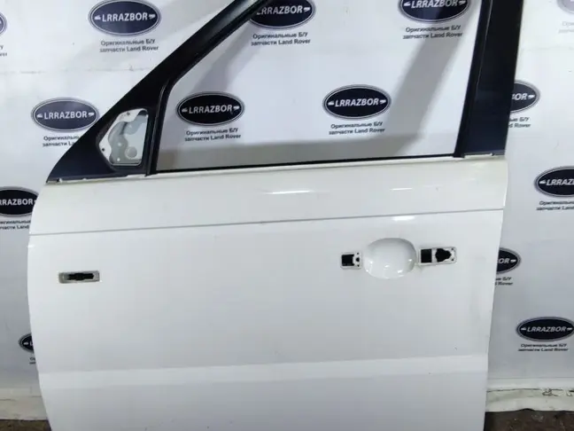 Дверь передняя левая Range Rover Sport L320 05-12
