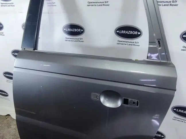 Дверь задняя левая Range Rover Sport L320 05-12