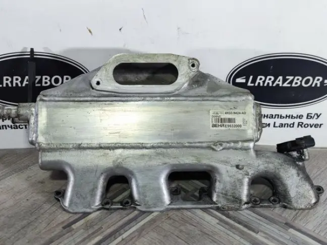 Коллектор впускной правый Range Rover 4.2SC