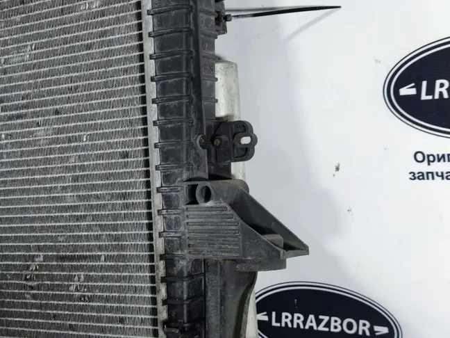 Кассета радиаторов в сборе Range Rover Sport L320