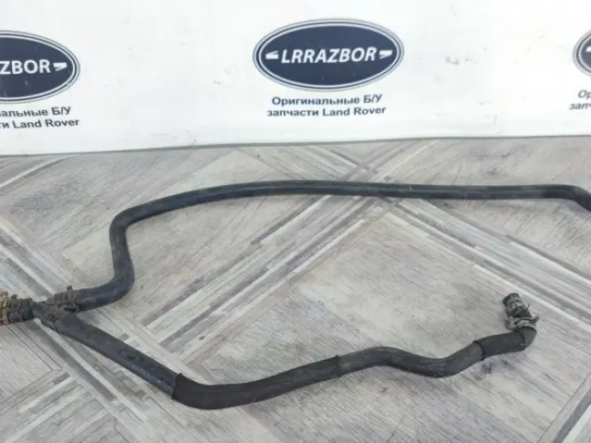 Патрубок переливной верхний Range Rover 4.2 428PS