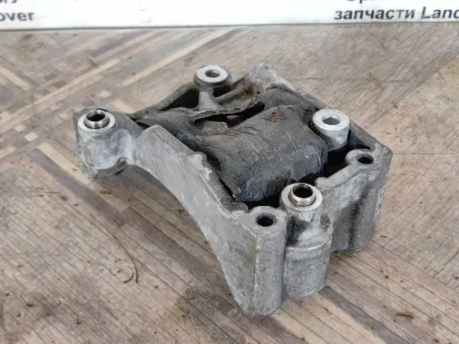 Кронштейн насоса ARC Range Rover Sport L320 4.2