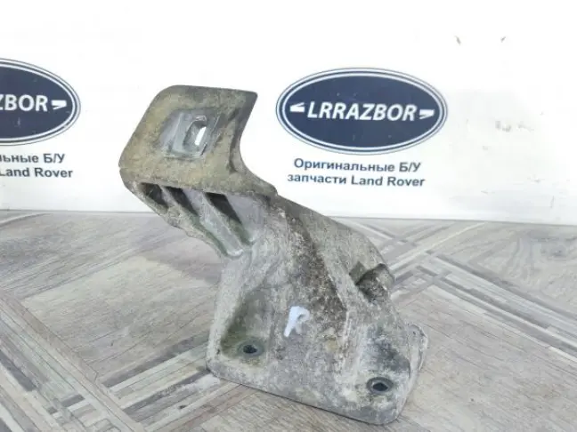Кронштейн ДВС правый Range Rover Sport L320 4.2
