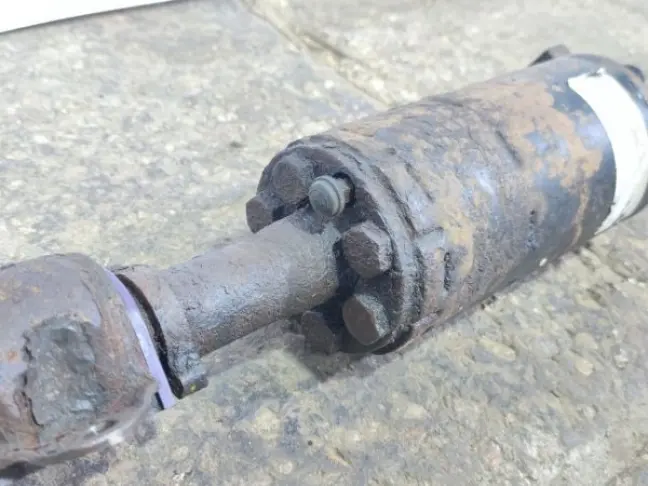 Стабилизатор задний Range Rover Sport L320 4.2