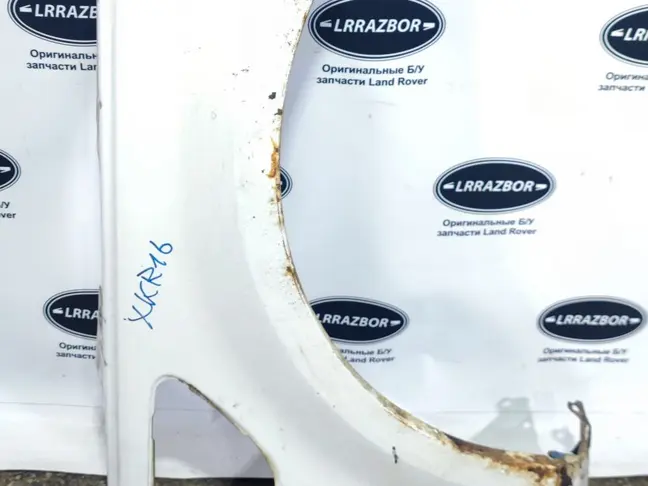 Крыло переднее правое Land Rover Sport L320 09-13