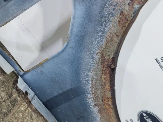 Крыло переднее левое Land Rover Sport L320 09-13