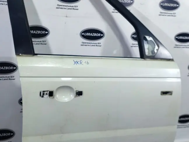 Дверь передняя правая Range Rover Sport L320 05-12