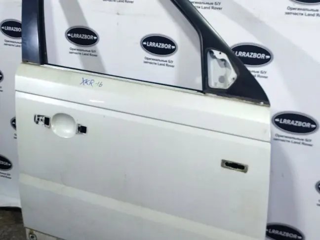 Дверь передняя правая Range Rover Sport L320 05-12