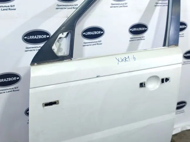 Дверь передняя левая Range Rover Sport L320 05-12