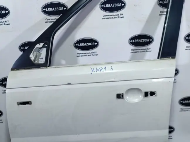 Дверь передняя левая Range Rover Sport L320 05-12