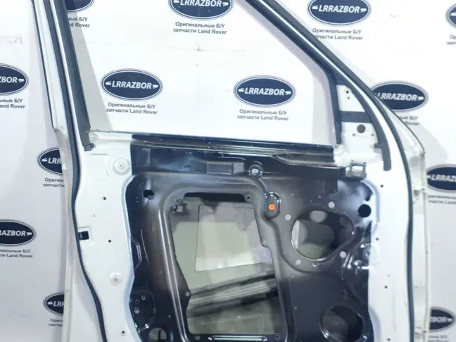 Дверь передняя левая Range Rover Sport L320 05-12