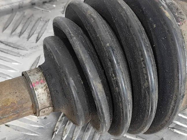 Привод передний левый Land Rover Sport L320