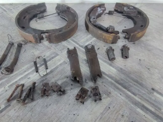 Механизм ручного тормоза Land Rover Sport L320