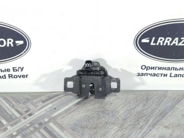 Замок капота правый Land Rover Sport L320 05-13