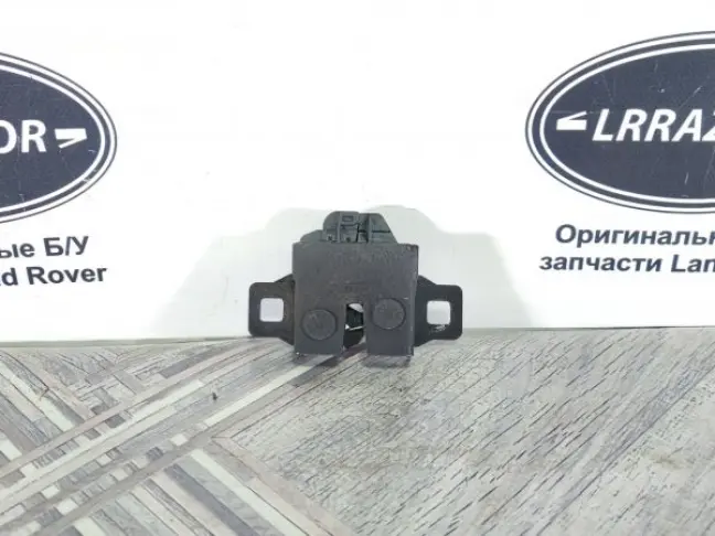 Замок капота правый Land Rover Sport L320 05-13