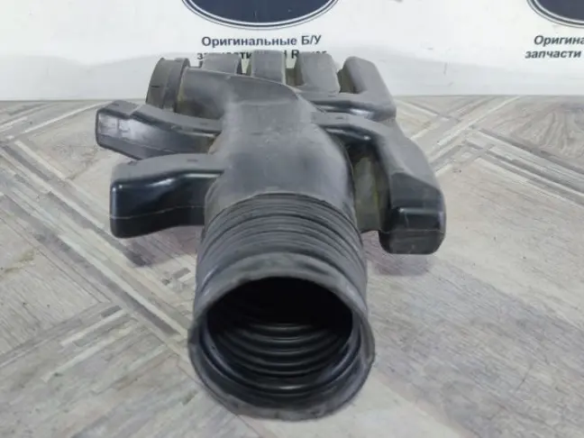 Воздуховод впускной Sport L320 05-09 4.2
