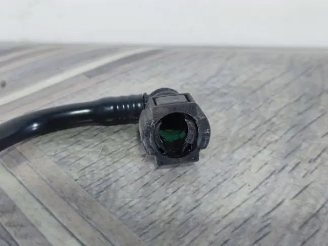 Трубка ваккумная Range Rover Sport L320 05-09 4.2