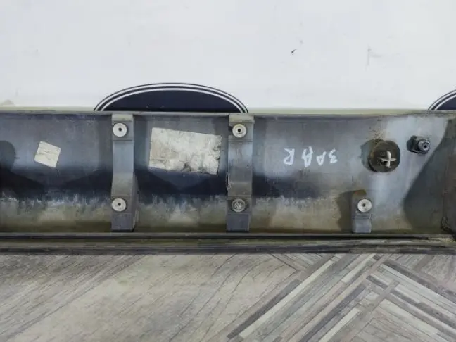 Молдинг двери задний правый Range Rover Sport 320