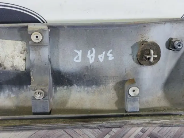 Молдинг двери задний правый Range Rover Sport 320