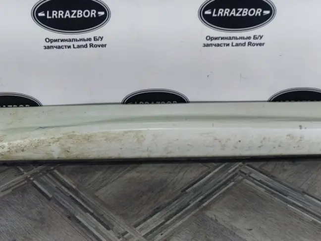 Молдинг передний левый  Range Rover Sport L320