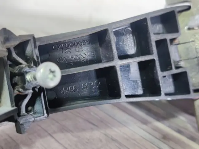 Ручка двери задняя левая Range Rover Sport L320