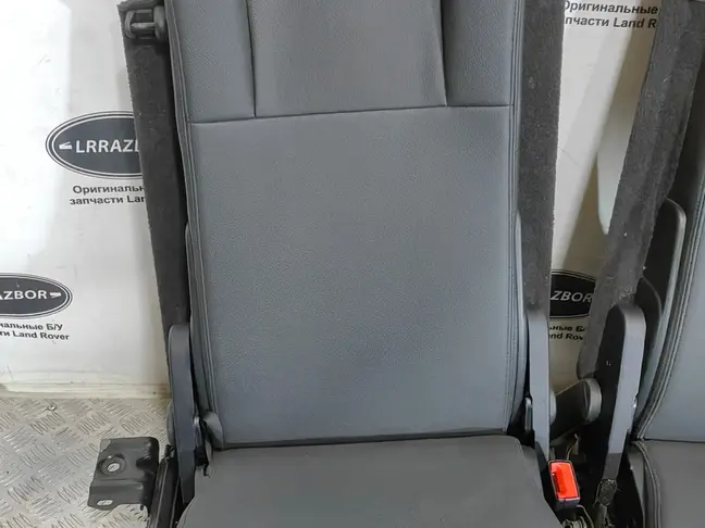 Третий ряд сидений DISCOVERY 3/4 L319 05-14
