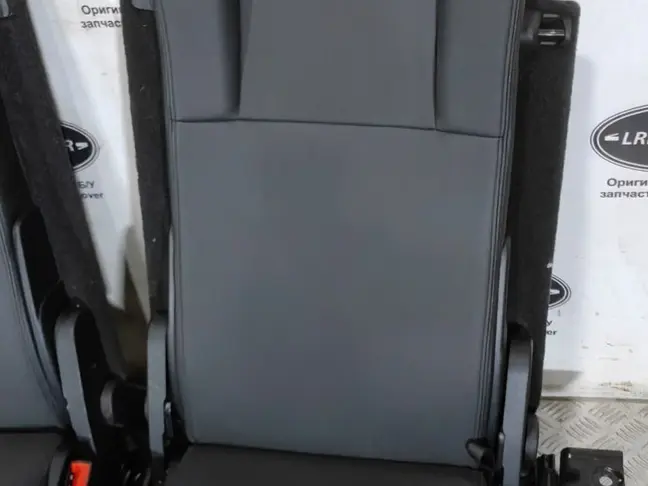 Третий ряд сидений DISCOVERY 3/4 L319 05-14