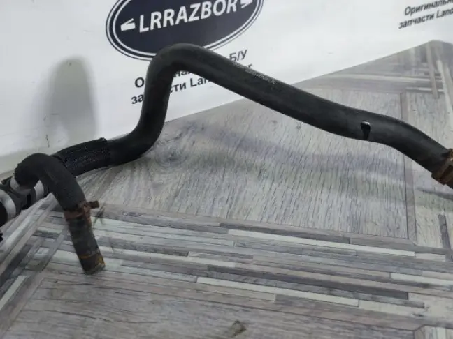 Патрубок охлаждения Range Rover 3 L322 448DT