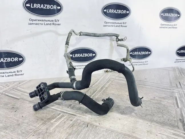 Патрубок охлаждения Range Rover 3 L322 448DT
