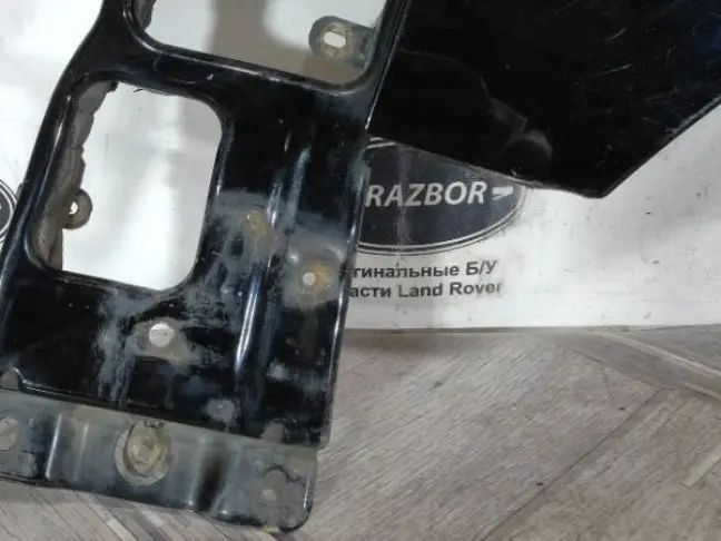 Крыло переднее правое Range Rover 3 L322 05-12