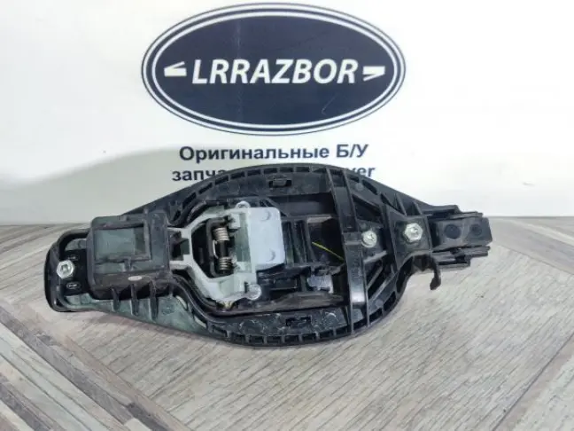 Ручка двери задняя правая Range Rover L322