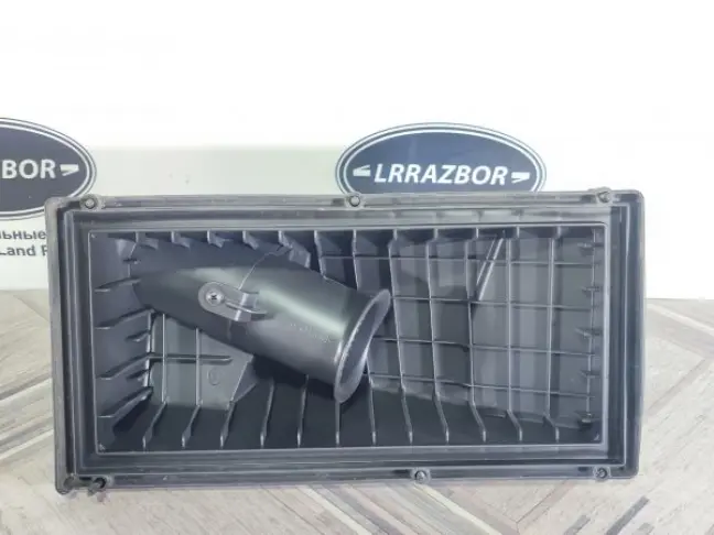 Корпус воздушного фильтра левый Range Rover L322