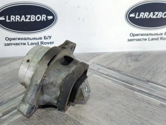 Подушка ДВС левая Range Rover L322 4.4D