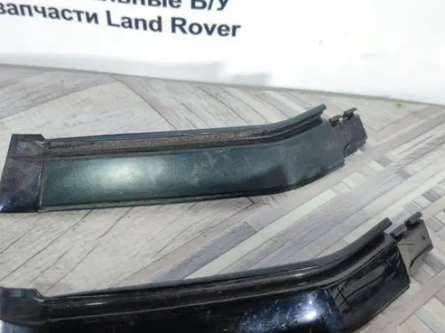 Молдинг крыши правый Range Rover L322 02-12