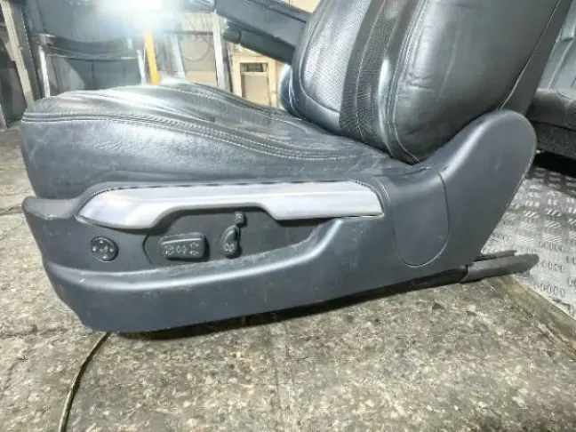 Салон автобиография Range Rover 3 L322 09-12