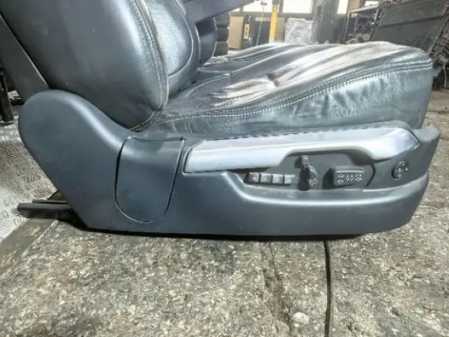 Салон автобиография Range Rover 3 L322 09-12