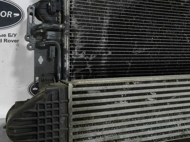 Кассета радиаторов Land Rover Freelander 2 2.2