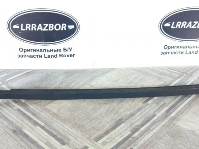 Молдинг стекла левый Land Rover Freelander 2 2.2