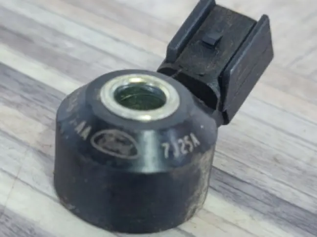 Датчик детонации Range Rover Sport 2 L494 3.0SC