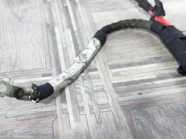 Провод генератора Range Rover Sport 2 L494 3.0SC